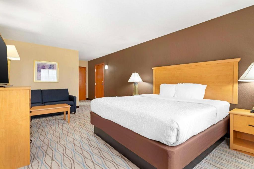 Best Western Locust Grove Inn & Suites Extérieur photo