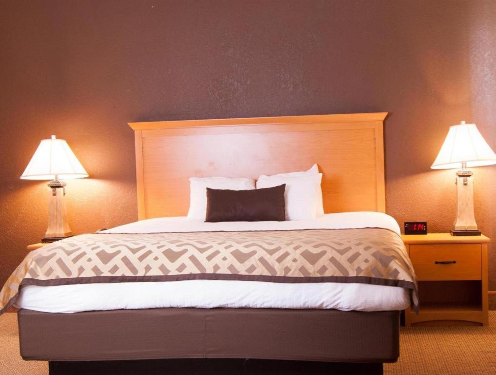Best Western Locust Grove Inn & Suites Extérieur photo